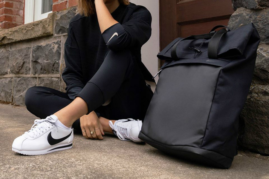 NIKE | 冬季大促低至5折,新款运动衣、球鞋等都参加