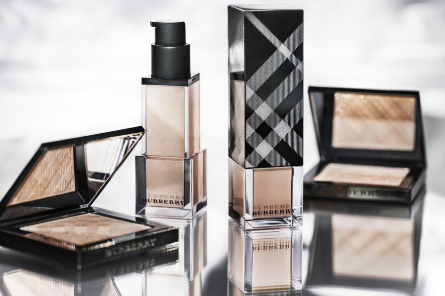 Burberry美妆限时75折,Kisses57号唇膏和Rose Pink眼影盘超值入手!