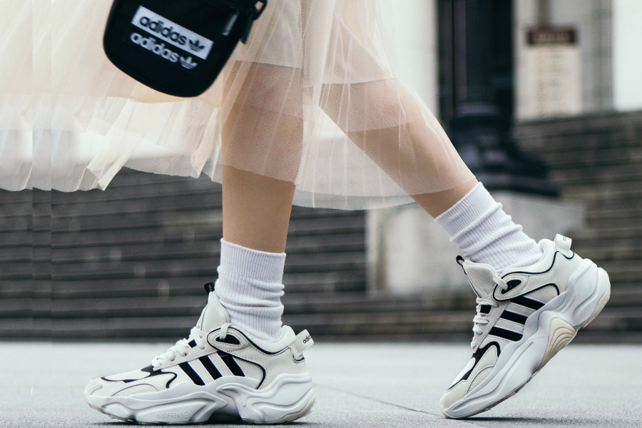Adidas | 官网折扣区高达50%OFF!趁机入一波时髦的运动风