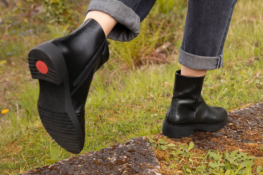 Fitflop | 精选靴子限时75折,专利设计时尚又超舒适!