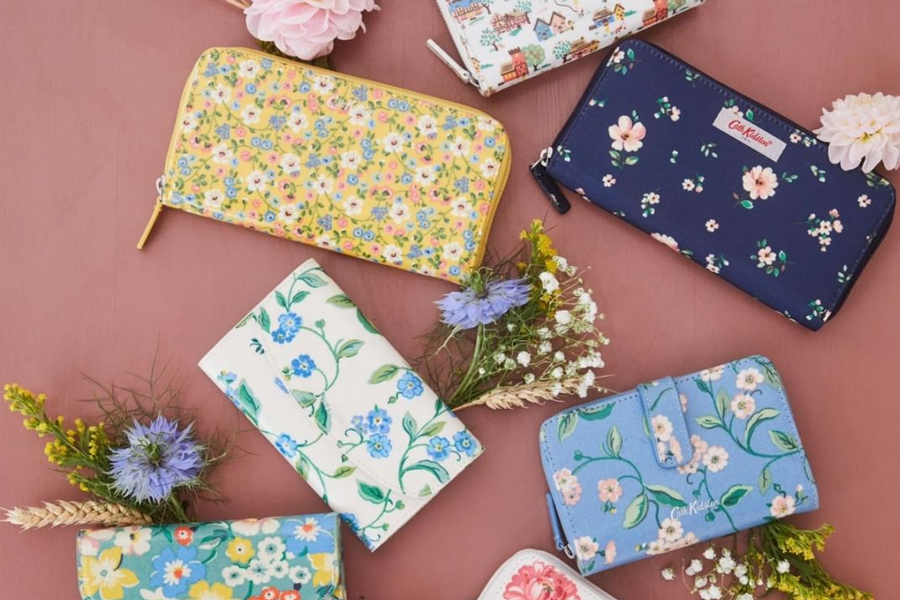 Cath Kidston秋季新款8折,大促区3折,碎花手提袋、手机壳、背包等